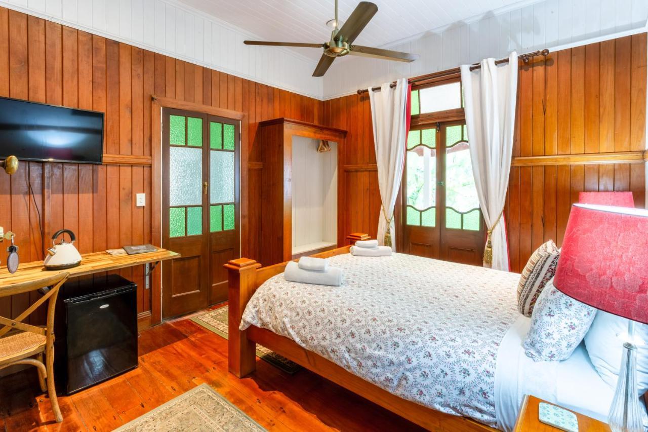 The Village B&B โกลด์โคสต์ ภายนอก รูปภาพ