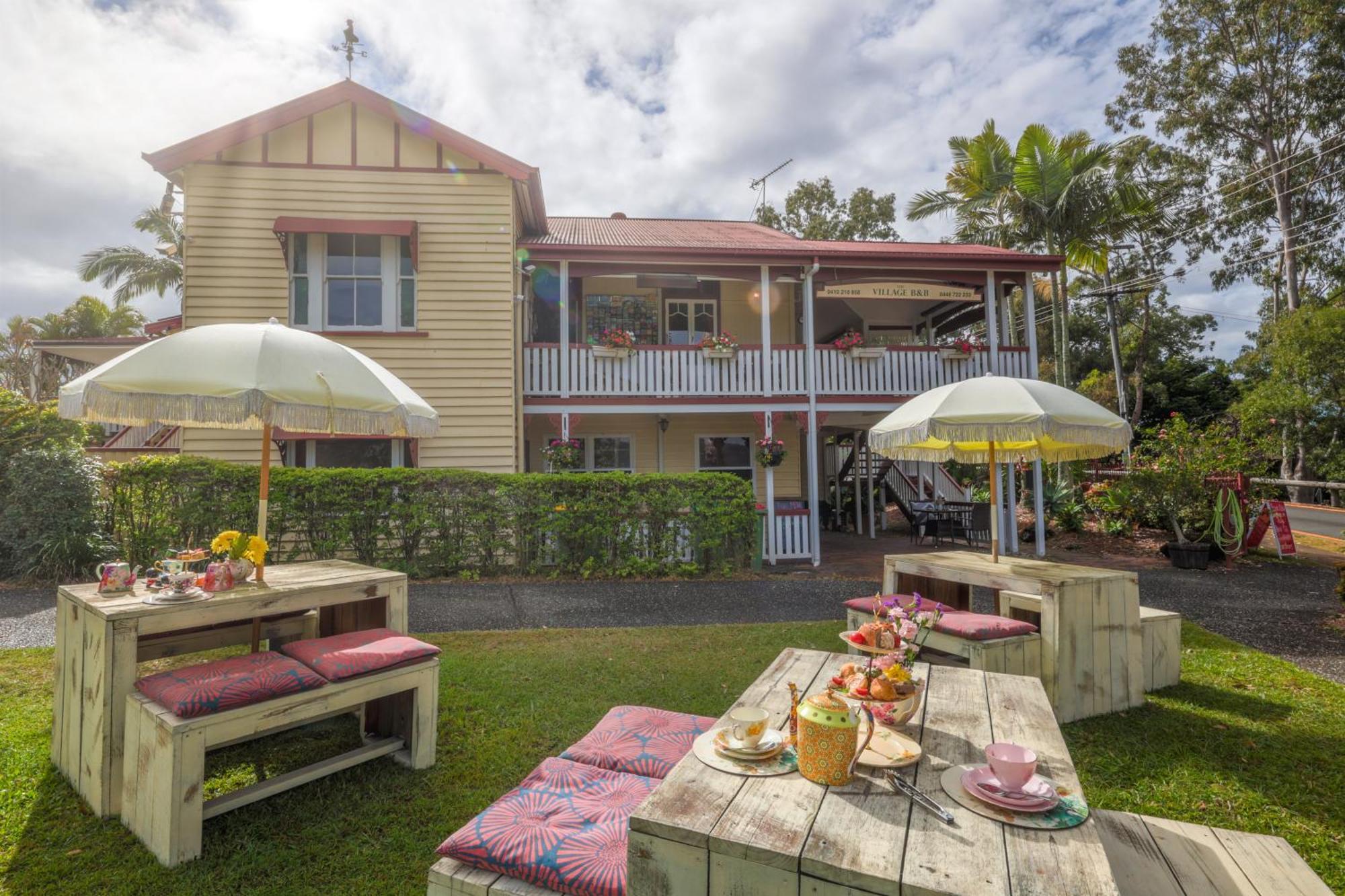The Village B&B โกลด์โคสต์ ภายนอก รูปภาพ